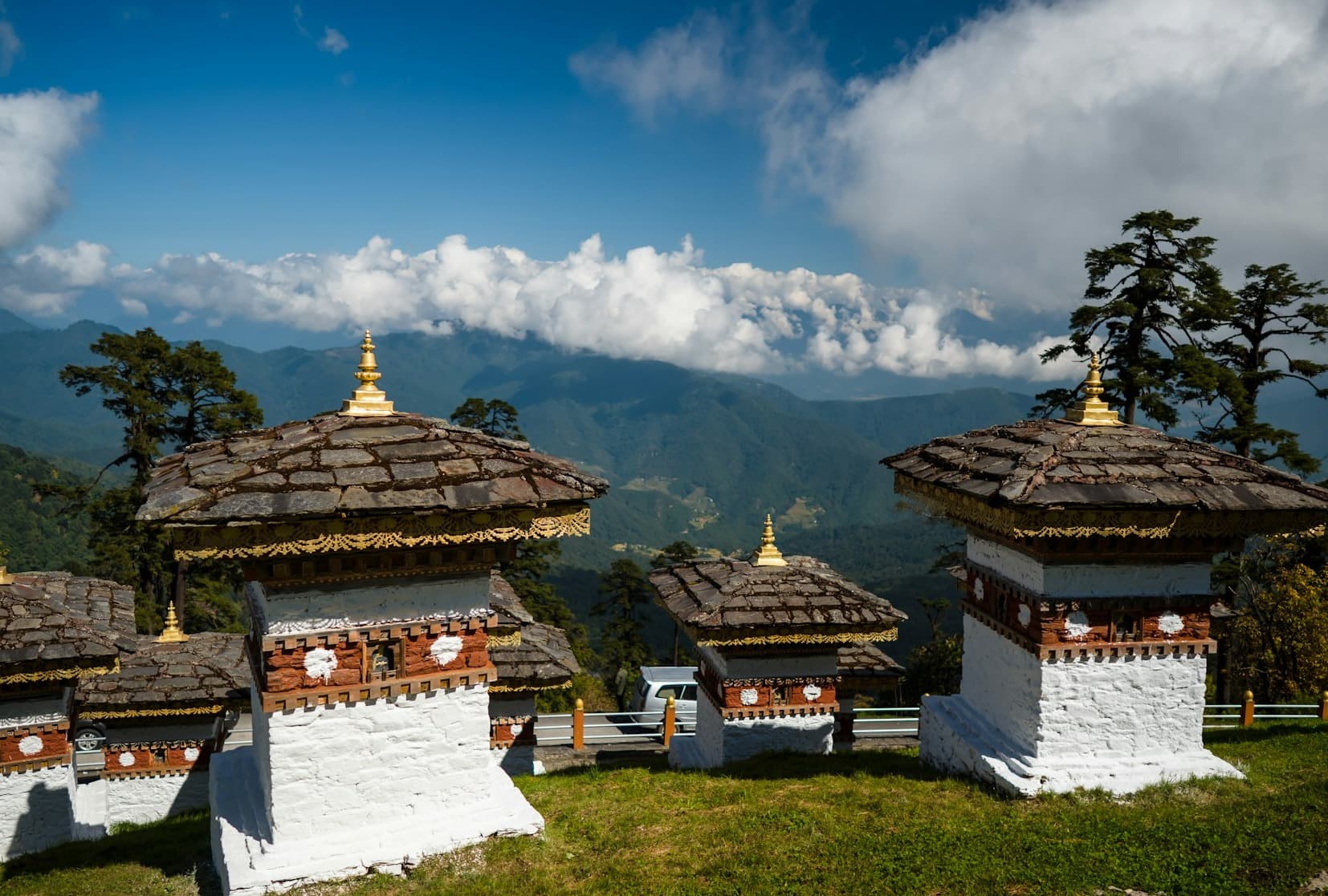 How Many Days Do You Need in Bhutan? A Luxury Traveller's Guide